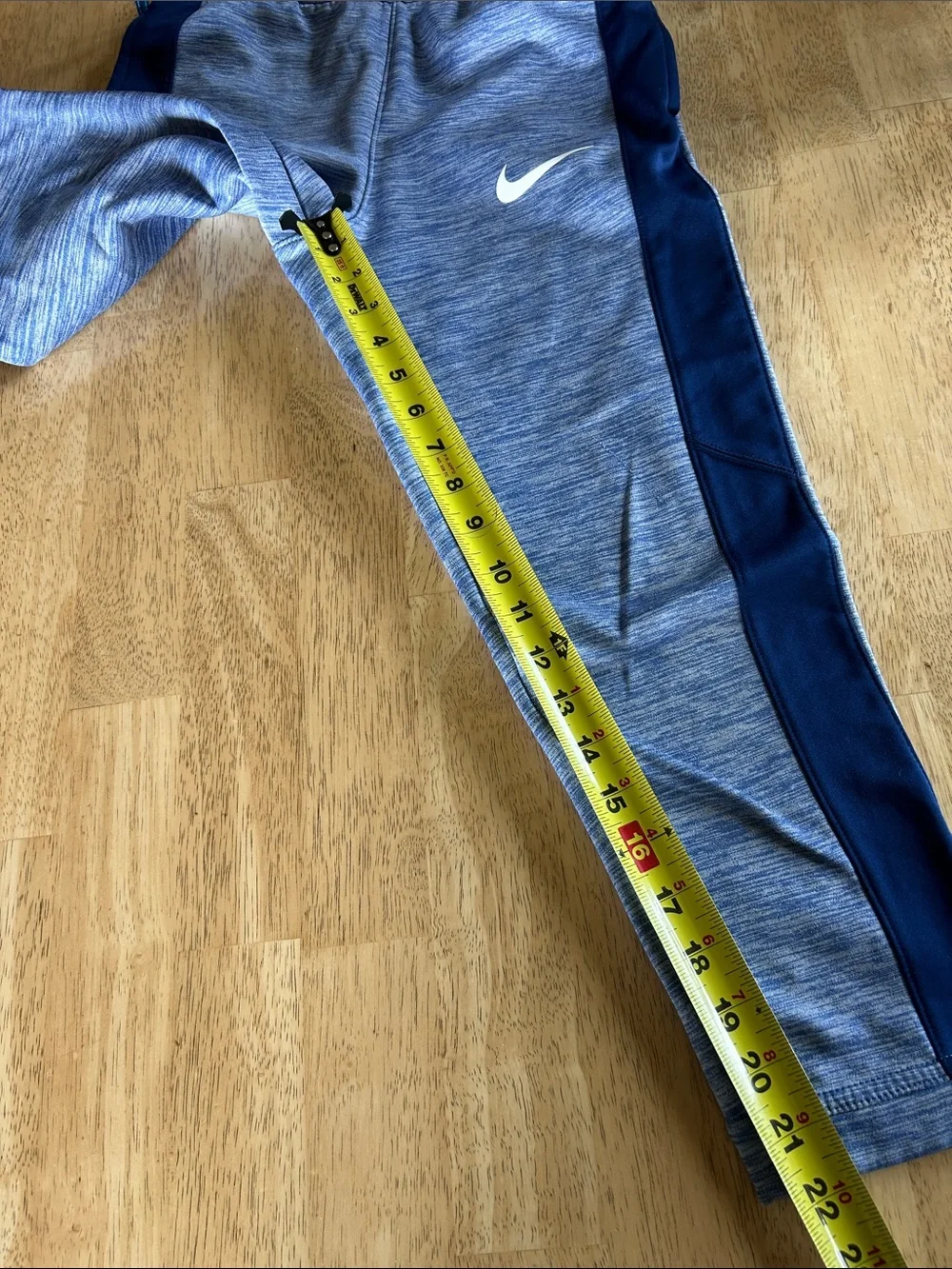 Nike Kids Heather Gray & Navy Elite Joggers